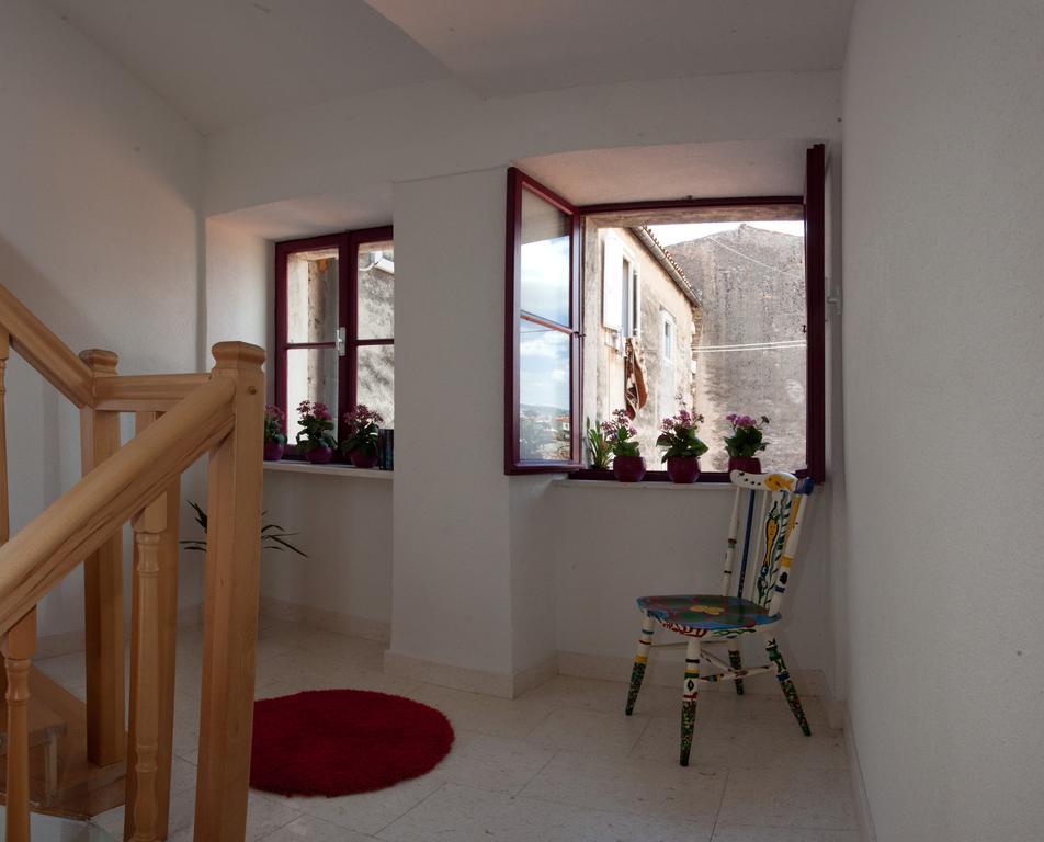 Apartments Tin Split Habitación foto